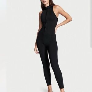 🆕VICTORIAS SECRET “On Point” Jumpsuit, Size Medium